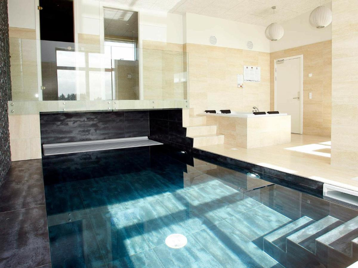 Five-Bedroom Holiday Home In Lokken 3 מראה חיצוני תמונה